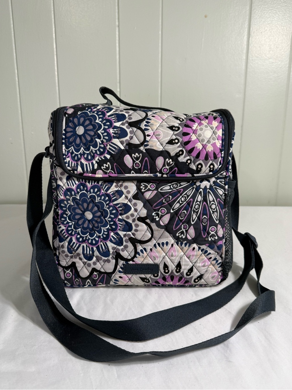 Vera Bradley Quilted Floral Insulated Lunch Cooler Bag Purple Black Crossbody
